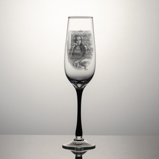 Champagneglass Neman - Bilde og teksten